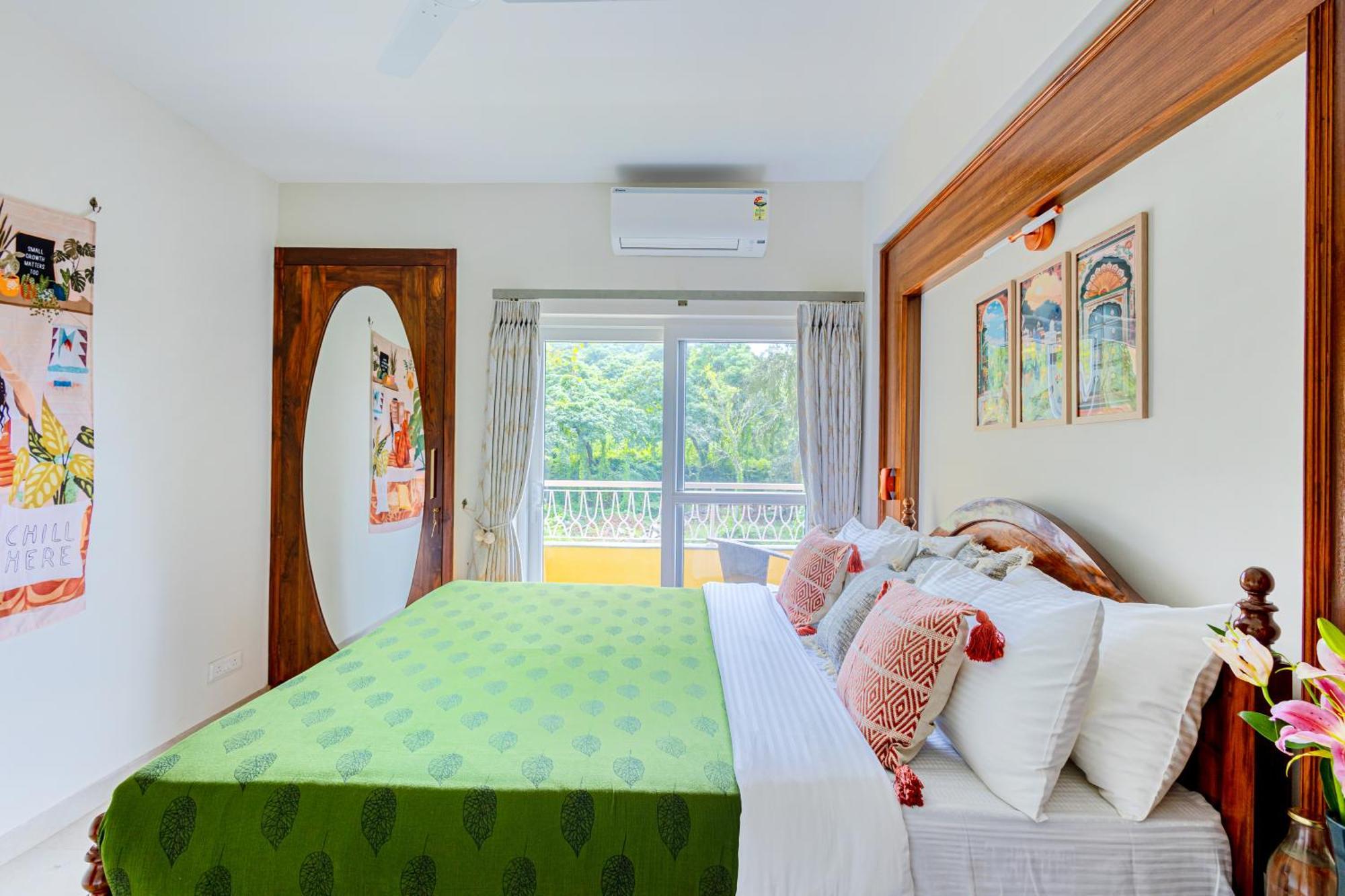 Alaya Stays 1 Bhk With Balcony & Pool - Veera Marina カンドリム エクステリア 写真