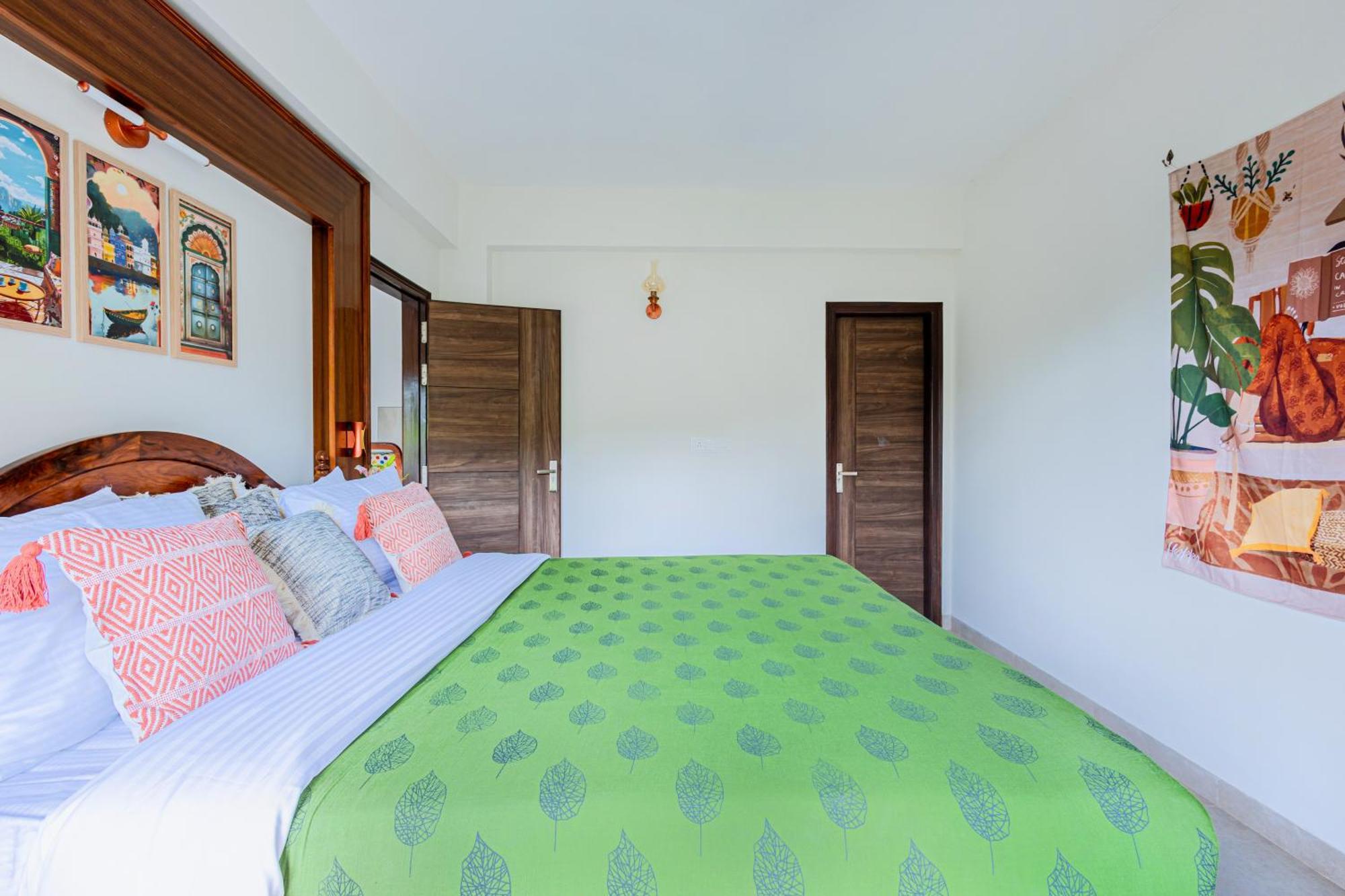 Alaya Stays 1 Bhk With Balcony & Pool - Veera Marina カンドリム エクステリア 写真